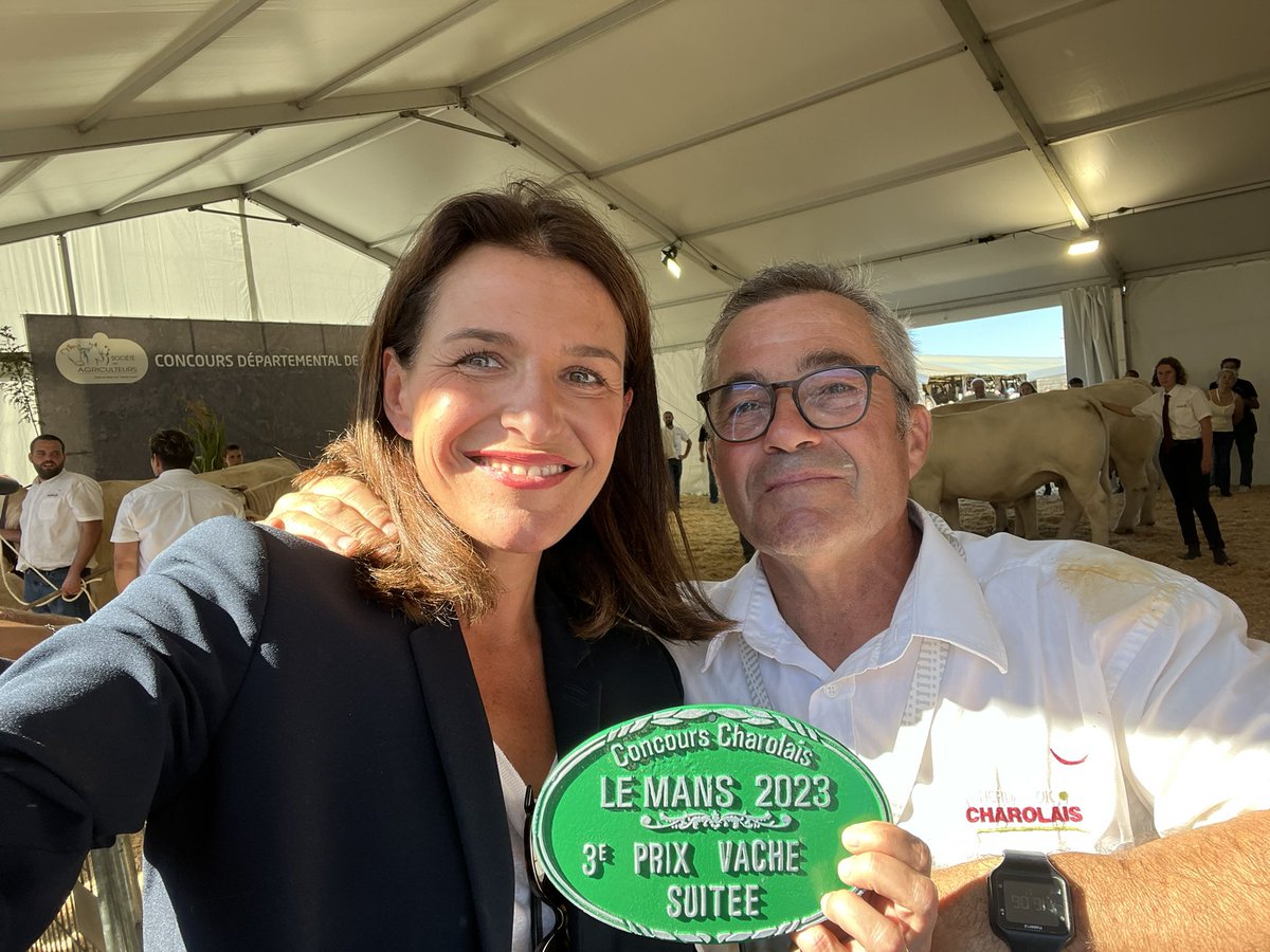 C_MORANCAIS's tweet photo. Inauguration de la Foire Agricole du Mans, la plus grande foire après le salon de l'Agriculture ! L’occasion de réaffirmer le soutien de la Région à tous nos agriculteurs. https://t.co/h8hLbh8lwA