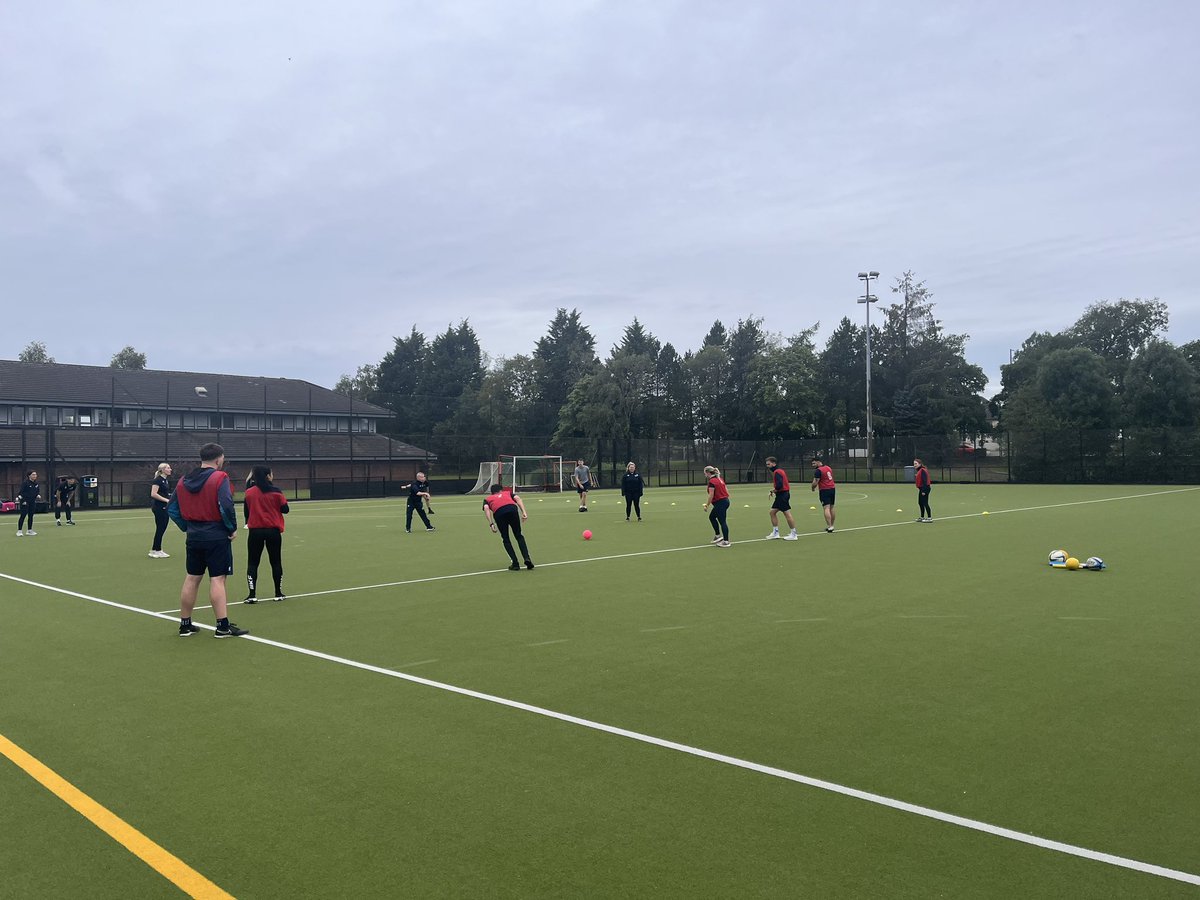 Cara_Lamb1's tweet photo. Great week in C&amp;P with #TeamPE applying #TGfU in practice. Planning around tactical problems, using modified games, manipulating space, rules and participants to teach the game. Wonderful creativity and even better reflection on teaching through this approach https://t.co/HpTk8JvPhi