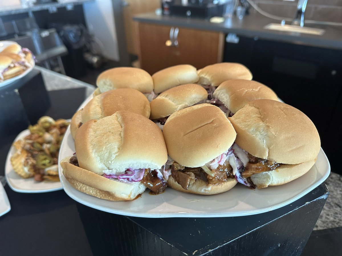 BJRains's tweet photo. Boise State knows how to win over the media! Appreciate them letting us try some of the food options from the concession stand this morning and providing head chef to chat with us. The specialty nachos are legit. Also some interesting numbers from the UCF game… https://t.co/HllOouSlTi