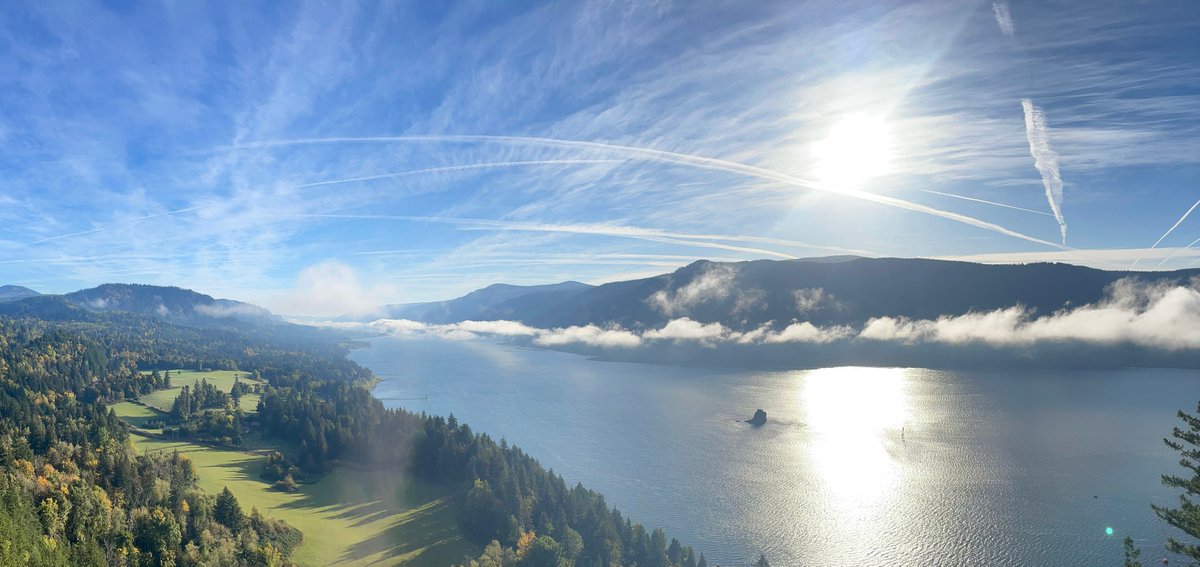 <a href="/renewablenw/">Renewable Northwest</a> is proud to be part of the Oregon Clean Grid Collaborative! OUR GOAL: Ensure energy market and regional transmission planning processes deliver meaningful benefits for Oregon customers, communities, and workers. #cleanenergyfuture