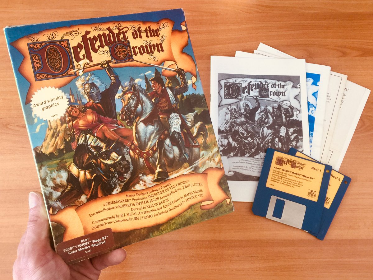 Gamrok's tweet photo. As many people enjoyed the video I posted on Defender of the Crown, I had to show off the gorgeous box 🤩

Even the floppy disks have a nice label! 👑

🧵 1/

#DefenderOfTheCrown #Cinemaware #RetroGaming #BigBoxGames #AtariST #Amiga #DOSGaming #Commodore64 #AmstradCPC #AppleIIGS https://t.co/rX24OF8Xln