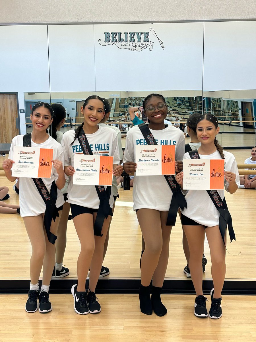 phhsspearettes tweet media