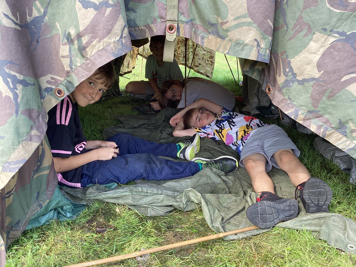 rufforthschool's tweet photo. Class 3 have had a fantastic time shelter building today. We tested our dens this afternoon to see how well they would stand up to the wind and the rain and were really pleased with the results - even if some of us did get a bit wet! #RPSDT https://t.co/et0AXgBcH9