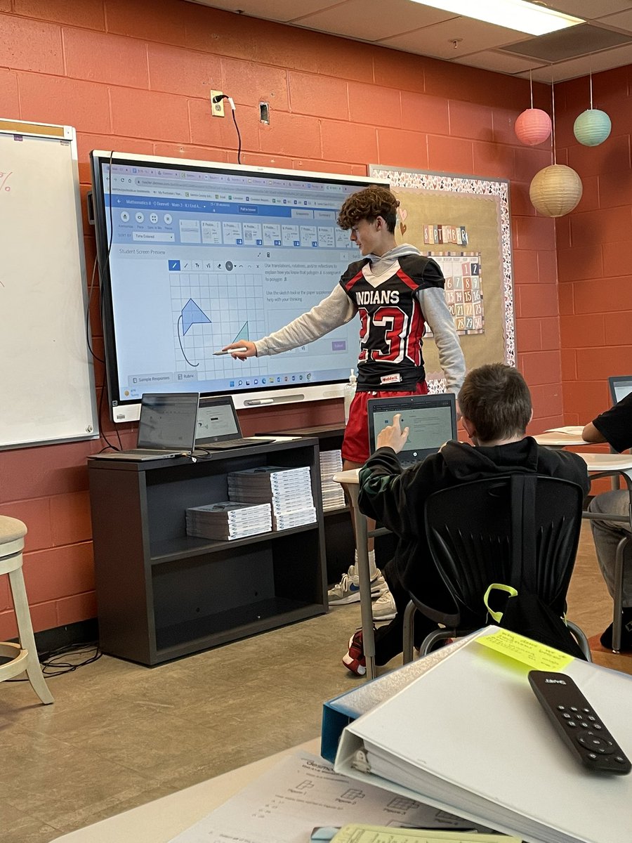This student asked if he could teach the class today, and he did a great job! Some of the best learning happens when students are sharing their ideas with each other. @FootMiddle #FindYourSpirit
