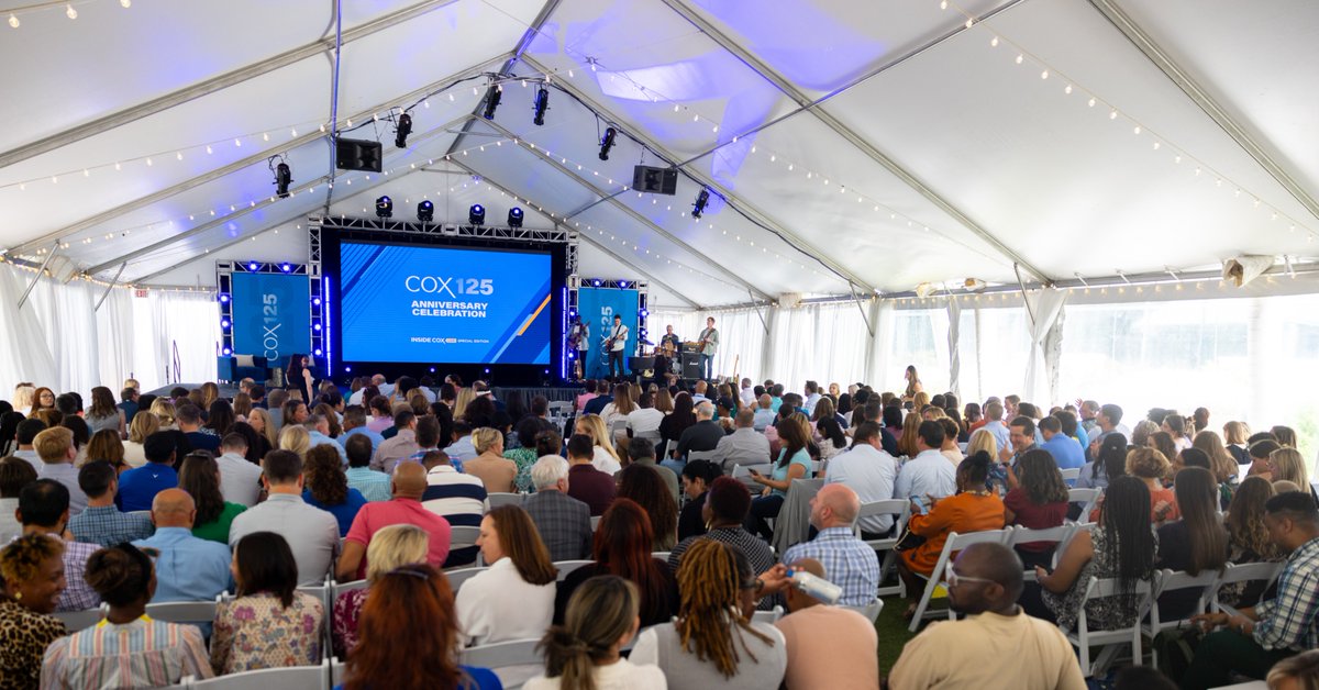 CoxEnterprises's tweet photo. This week, Cox employees gathered across the nation to celebrate 125 years of building a better future. During a special edition of our all-employee event, we welcomed @jasonsudeikis to our Atlanta HQ for an unforgettable conversation with Cox Chairman and CEO @AlexTaylor_Cox. 🙌 https://t.co/xsDgdncod5