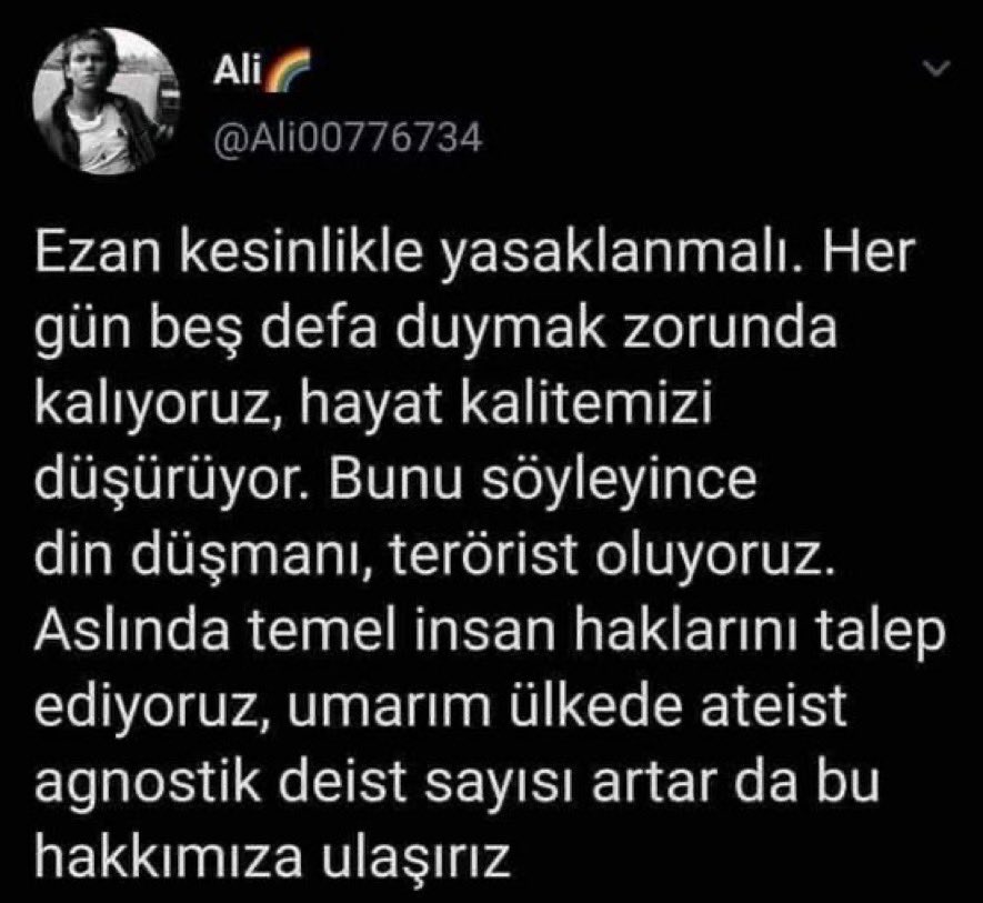 HADSİZ YARATIK…
İŞİNE GELMİYORSA,
DEFOL BU ÜLKEDEN EZANSIZ BİR ÜLKEYE GİT…

BİZİM ÜLKEMİZ ASIRLARDIR BU EZANLARLA YOĞRULDU…