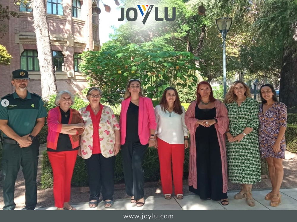 ¡Celebrando el Poder y el Liderazgo Femenino! 🌟 <a href="/joylu_sport/">Joylu Sport</a> patrocina los Premios Marca Mujer, destacando el liderazgo y la igualdad de género. ¡Recordar, el 28 de septiembre, nos vemos! 💪🚺

📍 𝐉𝐎𝐘𝐋𝐔 𝐒𝐏𝐎𝐑𝐓
C/ Imprenta de la Alborada. Córdoba

☎️ 957 32 45 42
