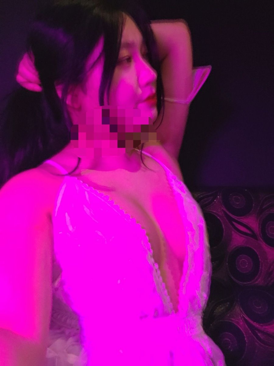 EdythQ17466's tweet photo. 따먹어달라구 발악하는중 ㅎ

 #애무  #간단  #발냄새 #스팽 🙅‍♀️ https://t.co/Gxopq7H08b