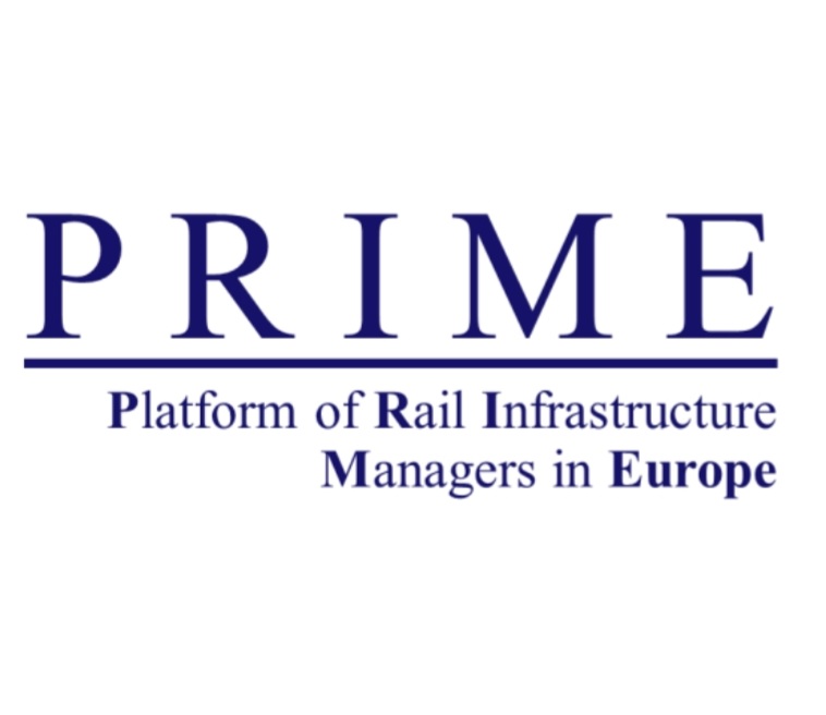 AndreaGiuricin's tweet image. It was an honor for me to present the business case of #liberalization in Italy of the #HSR and the evolution of the track access charge in front of the majority of infrastructure managers of Europe thanks the @EU_Commission here in #Paris. .
The discussion was great with a lot