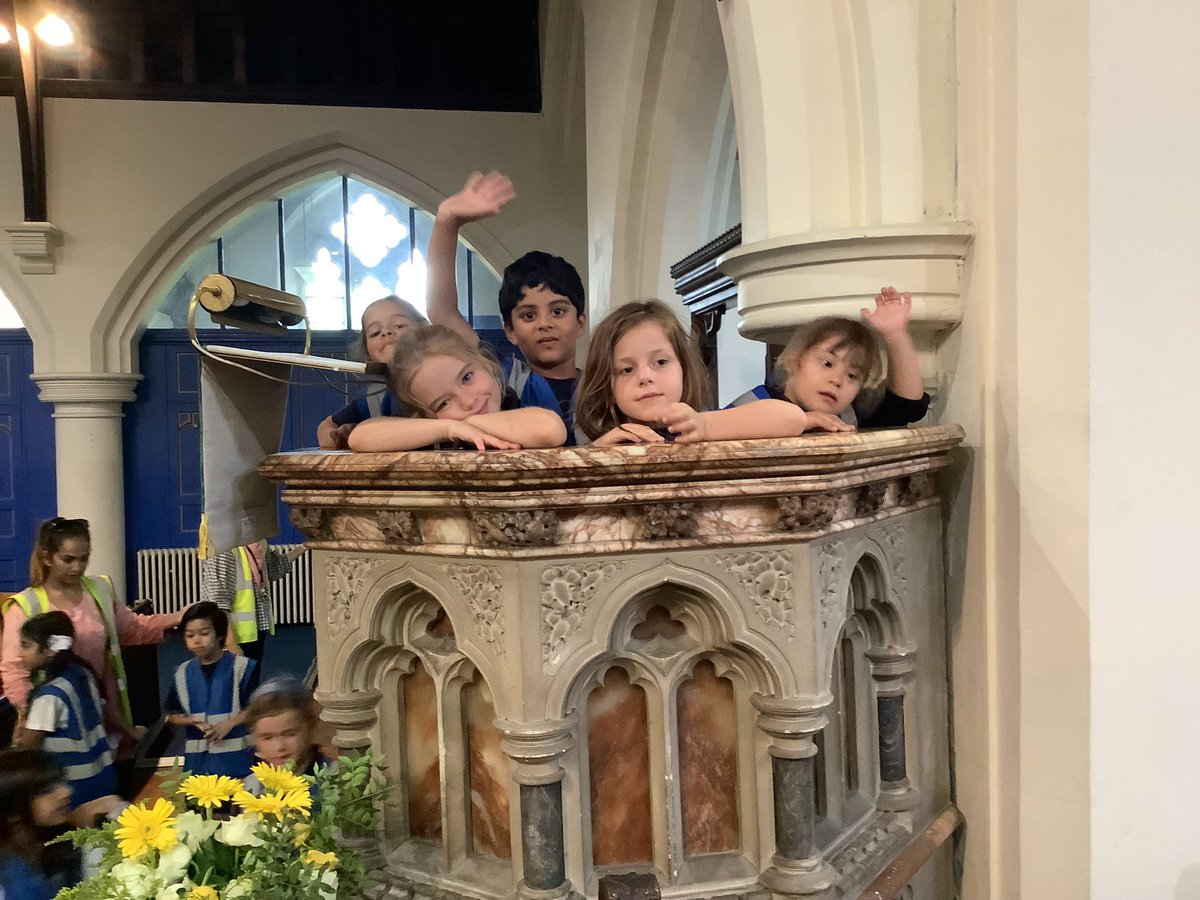 Y2@fircroft.family tweet media