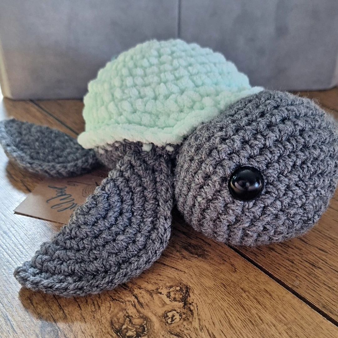 Excited to share the latest addition to my these cute fluffy turtles etsy.me/45NUmqq #babyshower #grey #crochettoy #crochetanimal #crochetturtle #amigurmitoy #amigurumianimal #turtles #crochetturtle