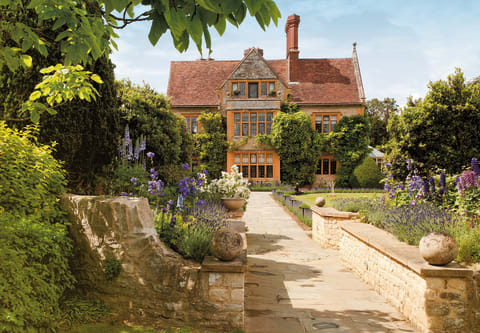 Raymond Blanc (@raymond_blanc) on Twitter photo My team and I at <a href="/lemanoir/">Le Manoir aux Quat'Saisons, A Belmond Hotel</a> are so proud that we have won ‘The Best UK Travel Award’ at the <a href="/thetimes/">The Times and The Sunday Times</a> 2023⭐️
I would like to thank each and everyone of our incredible team who've made this possible 🙏🥂 #TimesTravelAwards #BestUKTravel My team and I at <a href="/lemanoir/">Le Manoir aux Quat'Saisons, A Belmond Hotel</a> are so proud that we have won ‘The Best UK Travel Award’ at the <a href="/thetimes/">The Times and The Sunday Times</a> 2023⭐️
I would like to thank each and everyone of our incredible team who've made this possible 🙏🥂 #TimesTravelAwards #BestUKTravel