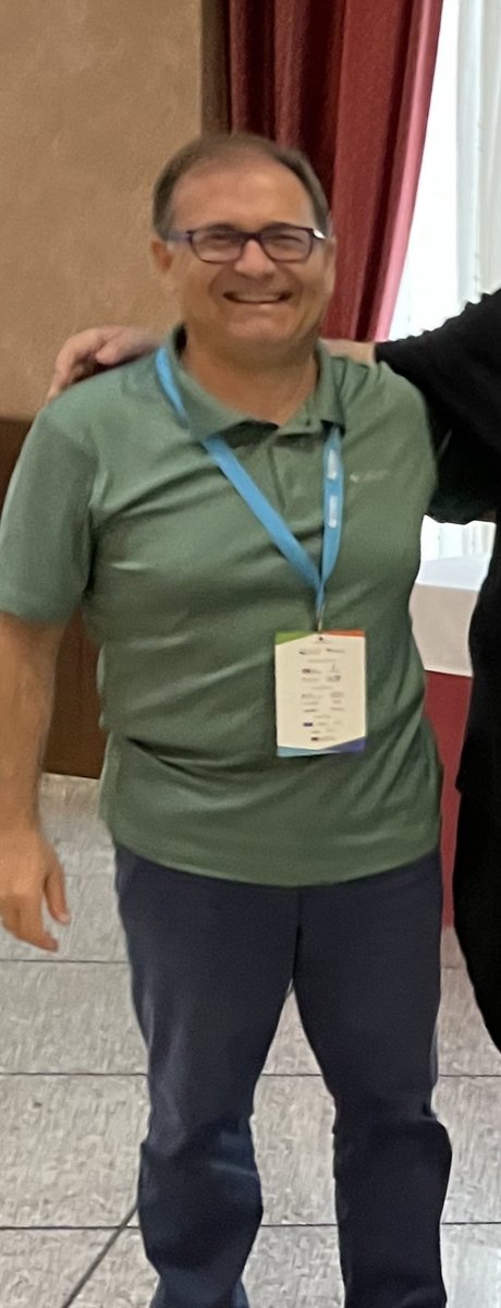 ACGTIC211's tweet image. Nuestro compañero Antonio Corral  @ualacorral del grupo @ACGTIC211 ha presentado el trabajo “Distributed algorithms for big spatial and spatio-textual query processing” en las @JornadaSistedes #sistedes2023