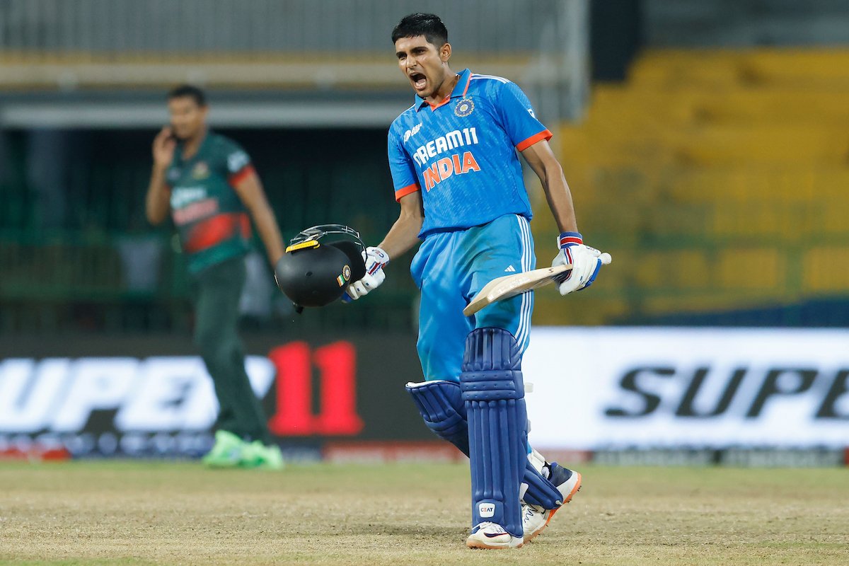 krtkvkrm's tweet photo. Good going Shubh
Century 💯

#INDvsBAN https://t.co/VderDXDnXa