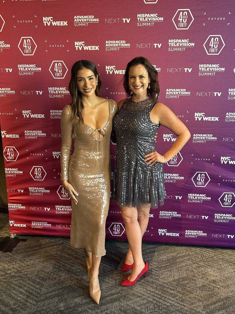 GarofaloWX's tweet photo. Loved being in NYC to celebrate with other amazing TV professionals being honored as a 2023 @nyclatvweek 40 Under 40. My career dream was to work in NYC &amp; to have achieved it AND be honored as well, I'm humbled &amp; grateful 🙏🏻 Details https://t.co/UXMk255gmI
#TVWEEK40U40 #NYCTVWEEK https://t.co/8k6N13g2xn