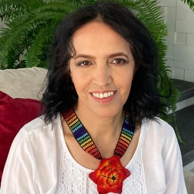 PerroNoyNo's tweet photo. @GAVVtech Ya mismo @veroniabad le dice que es Marxista
@AleczaVillavicencio @GAVVtech @CarlosacostaEc
@MiltonAmoroso1 @atipak @montagcm @diegoar99141310 @PanchoAlguiar @evelyta85 @alfaresponde @TisalemaMi1258 
 @Ale041911 @Donvilla2025 @christianzr
@GENTEBUENAECU @DanielNoboaOk https://t.co/yPn1hQZwsw