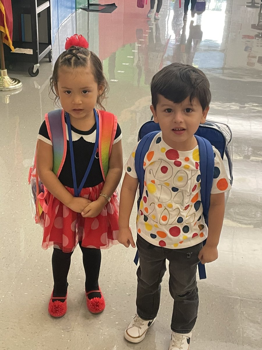 CounselorLuz's tweet photo. #InternationalDotDay celebration @FariasECC! We believe in ourselves and we are “Making our MARK!” @HISDSEL @HISD_ACC https://t.co/VigpAswnMB