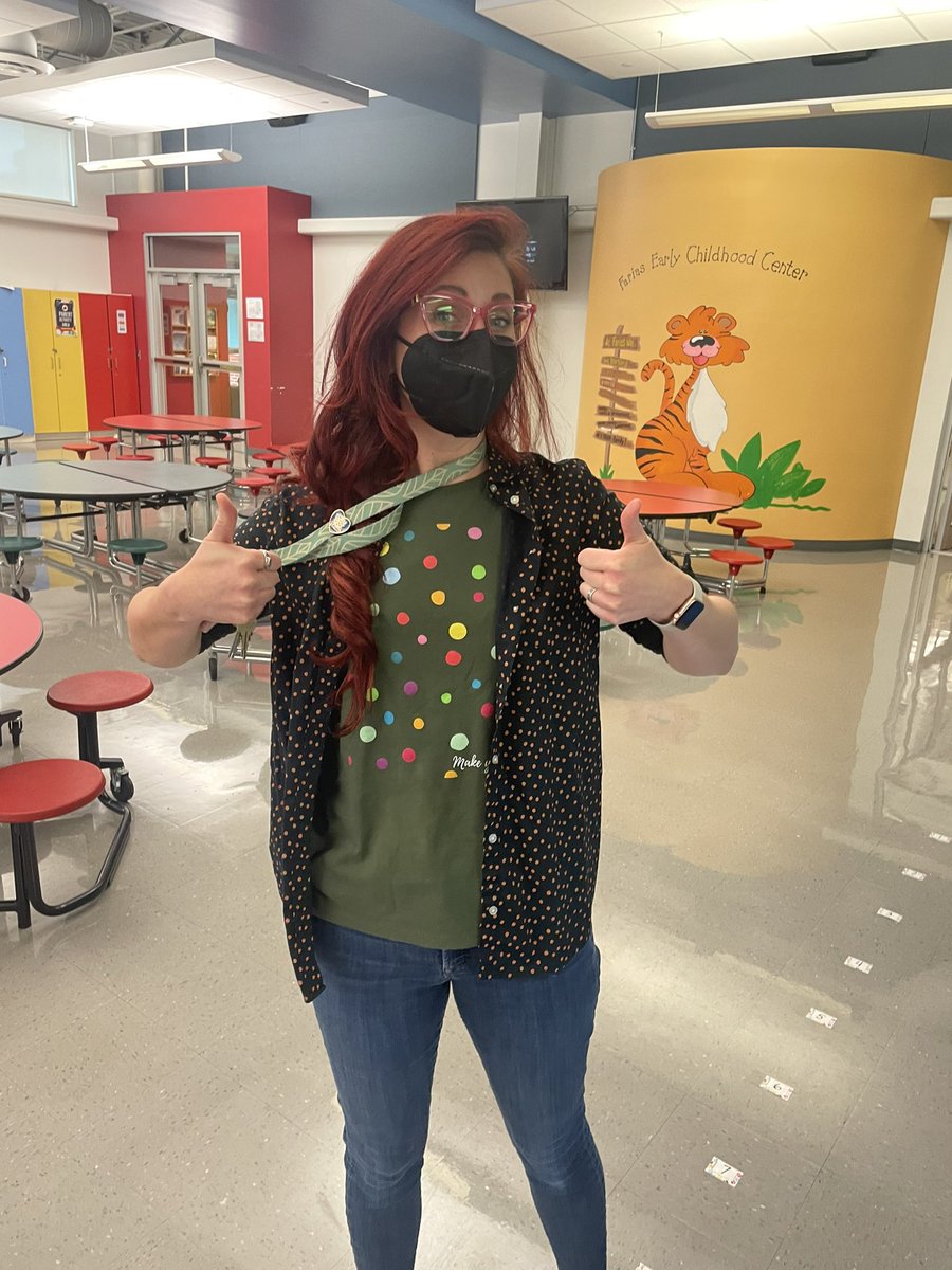 CounselorLuz's tweet photo. #InternationalDotDay celebration @FariasECC! We believe in ourselves and we are “Making our MARK!” @HISDSEL @HISD_ACC https://t.co/VigpAswnMB