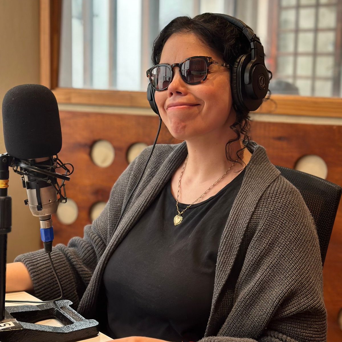 futurockOk's tweet photo. 🐣Ya estamos con @lazonatal en #Segurola para conversar sobre la empatía y su rol clave en la inteligencia emocional.

📻Escuchala por https://t.co/qkB6SdcuRs https://t.co/qbkmMN5cHL