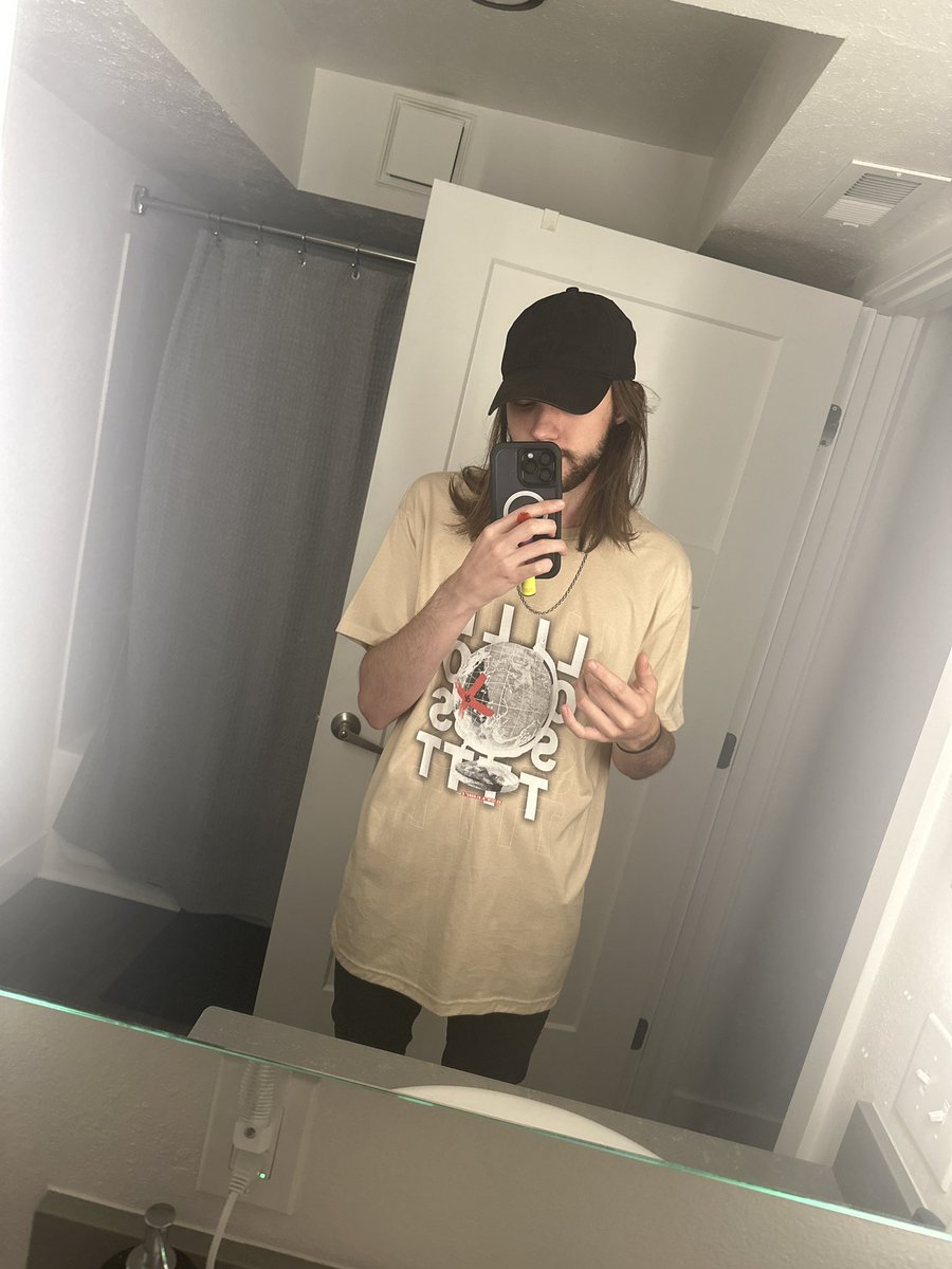 Ex Cyon | Kota tweet media