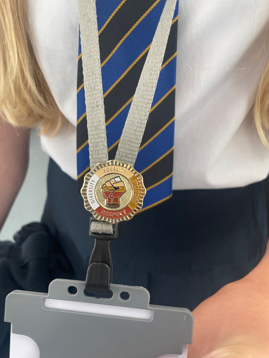 lisawilkinson78's tweet photo. Year 8 students @tsas_norwich proudly showing their leadership badges. https://t.co/YGVm2p2bYp