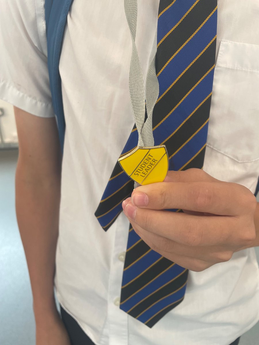 lisawilkinson78's tweet photo. Year 8 students @tsas_norwich proudly showing their leadership badges. https://t.co/YGVm2p2bYp