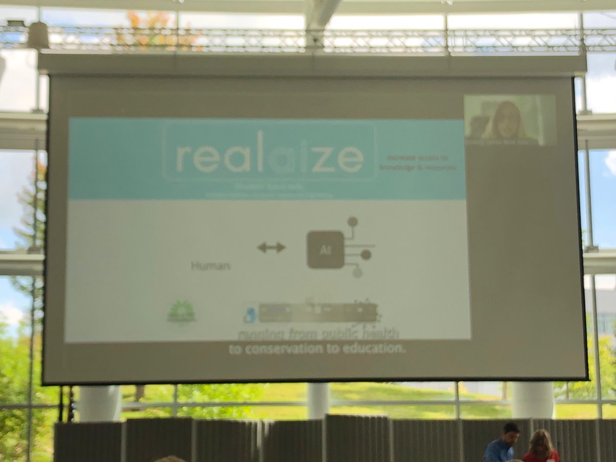 arikagrace's tweet photo. #UMPrecisionHealth member @BondiElizabeth shares as part of the video research showcase at #eHAIL today! https://t.co/j1aDNEhgIn
