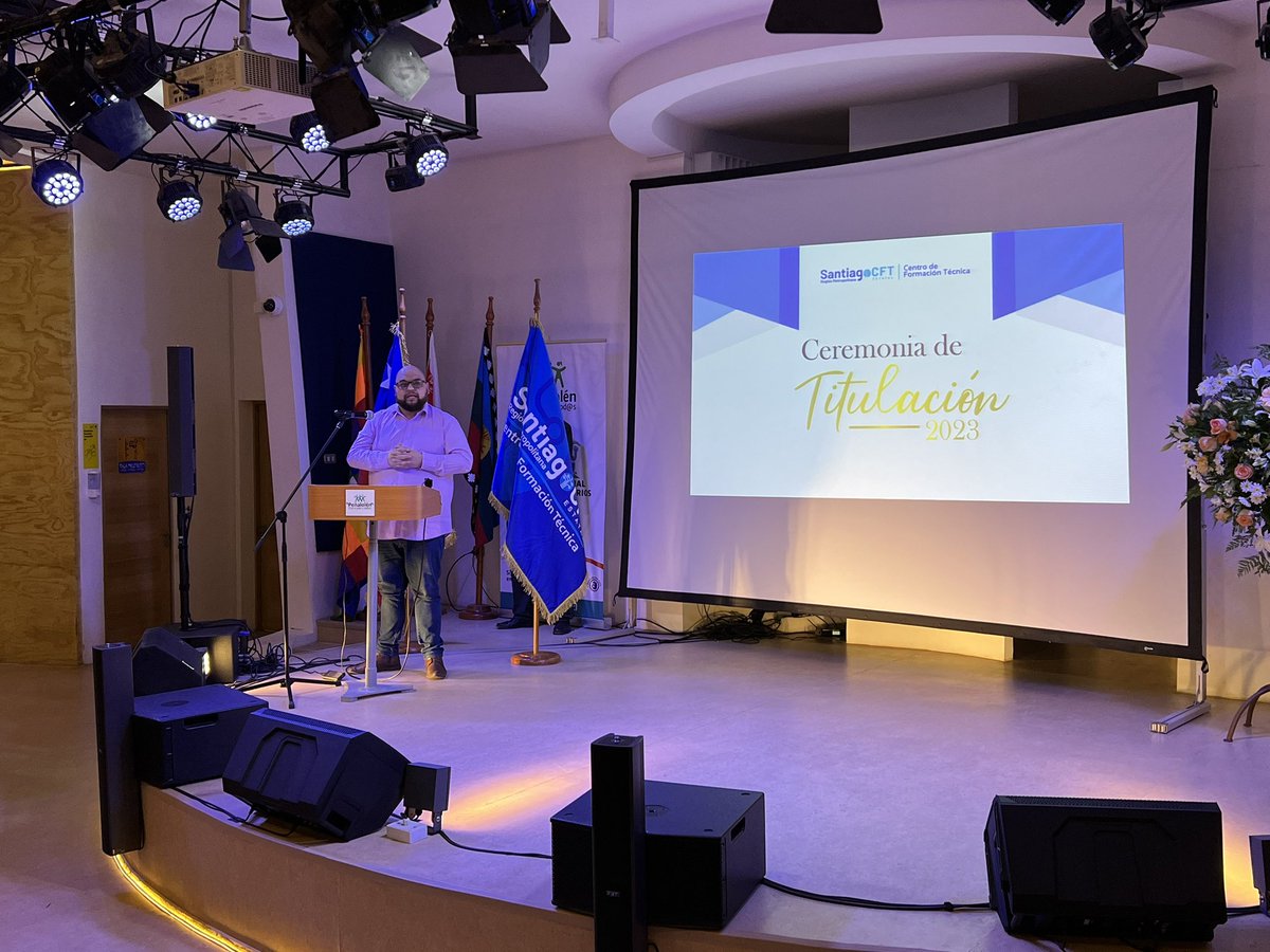 Santiago CFT | Estatal de la Región Metropolitana tweet media