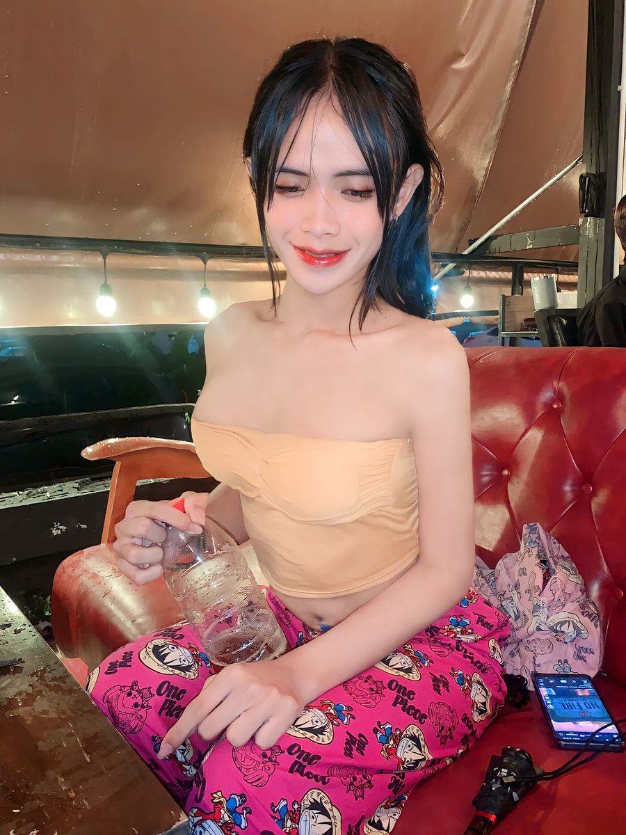 aprdmb4's tweet photo. จัดโปรฝนตก! 500 อมสด ไม่จำกัดน้ำ😛💦  ขอดูรูปได้งับ ✅ ตรงปก💯%
#รับ���านโคราช  #โคราช #ไซด์ไลน์โคราช
🆔 0631256577 https://t.co/sMUoXNNVvw