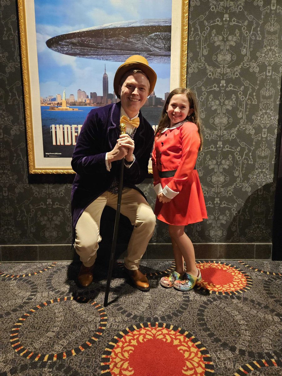AlamoDC's tweet photo. A scrumdiddlyumptious time was had by all at The Ultimate #WillyWonka Party, featuring two OG Golden Ticket winners — good eggs Julie Dawn Cole (@realverucasalt) and @ParisThemmen (Mike Teavee)!

#AlamoParty #AlamoDC https://t.co/b2jbvtTHji