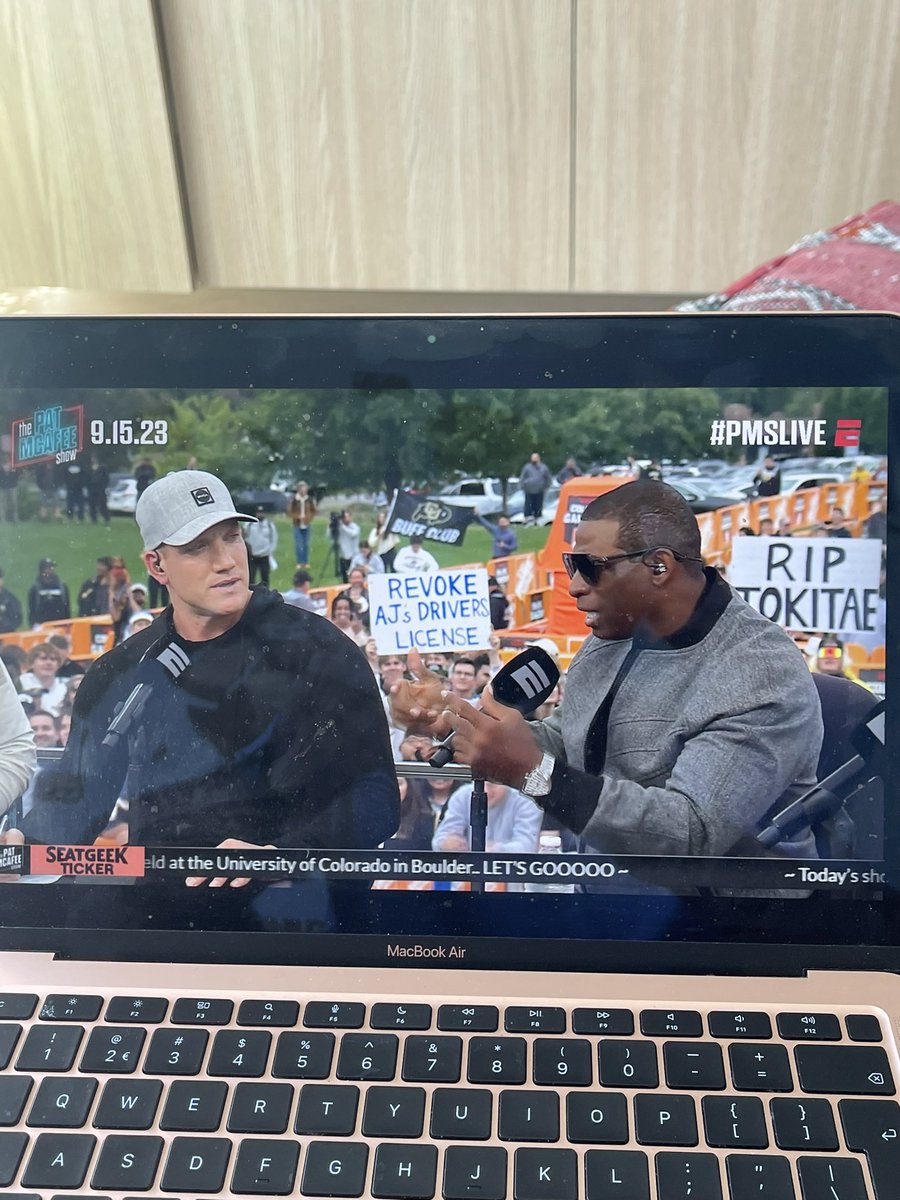 omidp_'s tweet photo. #Boulder you are killing it! @PatMcAfeeShow https://t.co/SVWhLb6yqE