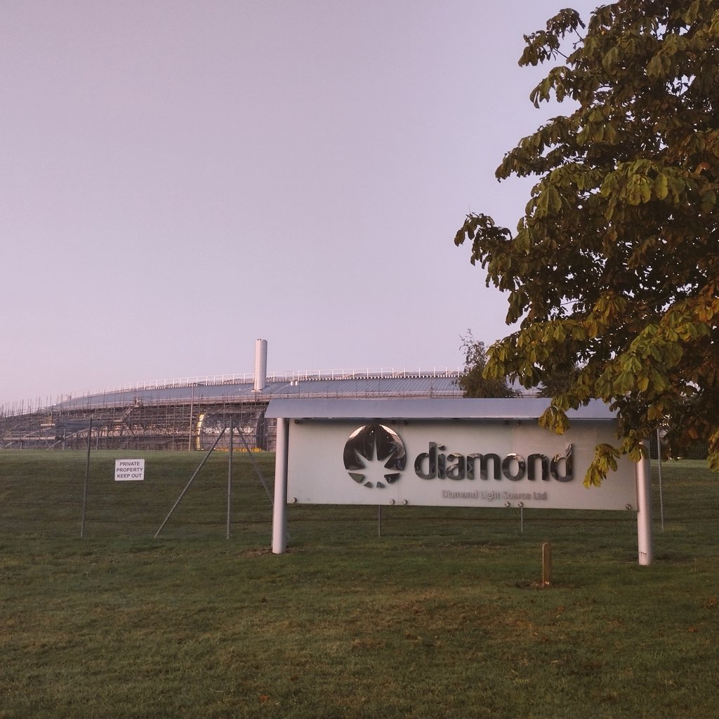 First time visiting <a href="/DiamondLightSou/">Diamond Light Source</a> for #operando #electrolysis experiments at <a href="/xpdfdls/">XPDF</a> - this synchrotron beamtime is powered by #Tea and prawn cocktail chips 😄 <a href="/HEAcatalysis/">Center for High Entropy Alloy Catalysis @ UCPH</a> @jensengroup_cph