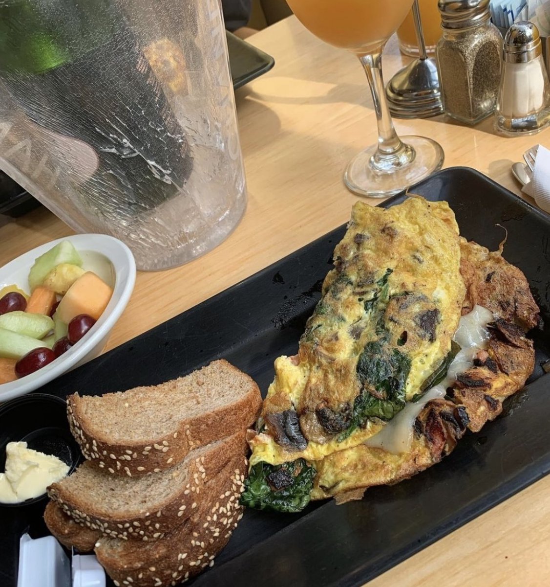 Saturdays are for brunchin’! 🍳🥂

📷: <a href="/she/">🎭</a>.eatsss314