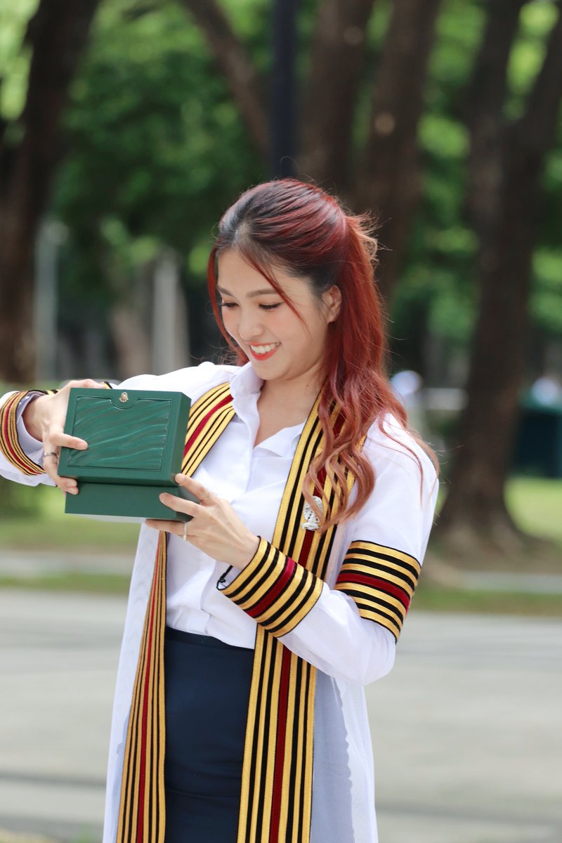 Mild_Mare's tweet photo. ได้ของขวัญจากปะป๊ายิ้มแก้มแตกเล้ยยยย แถมจุ๊บป๊าอีกหนึ่ง🥰🫶🏻
#fernynop https://t.co/3pAkJg2Ycs