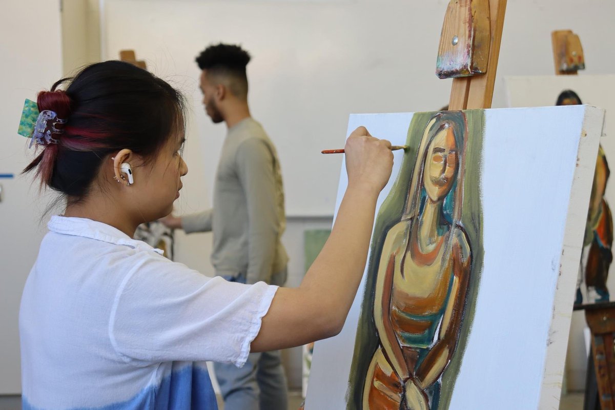 LakeRidgeRoyals's tweet photo. Applications for the 2024-2025 #academic year are now open at #LakeRidgeAcademy! Don't delay, learn the #LRAWay by applying directly on our website: https://t.co/4aT45ONivu https://t.co/r1cZiMwsM5