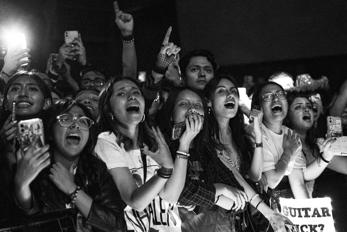 InhalerDublin's tweet image. We still can’t believe you nearly broke the floor at this one. Thank you Mexico. The greatest fans in the world.

📸 Arturo Gómez