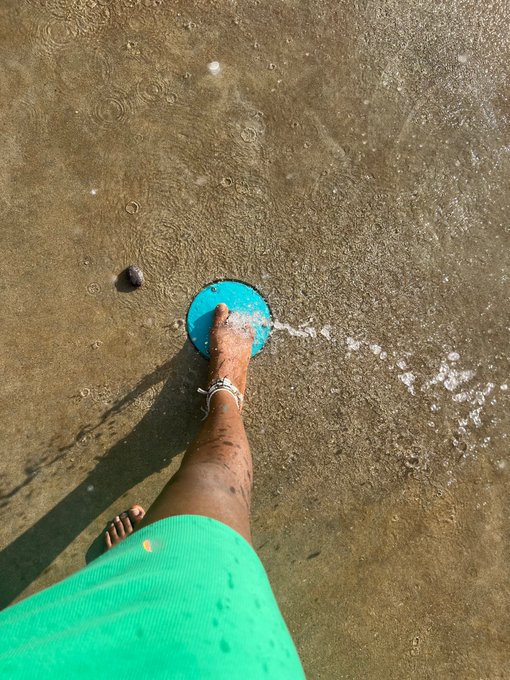 💦 https://t.co/MPRzD0c8Ep