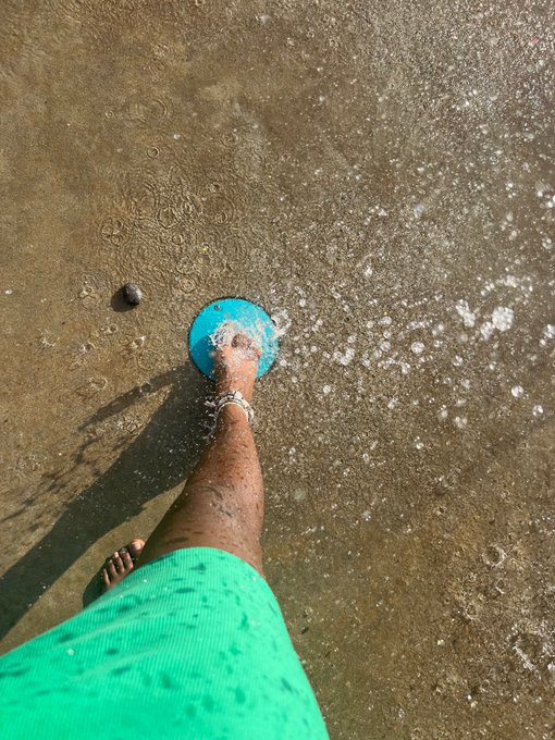 💦 https://t.co/MPRzD0c8Ep