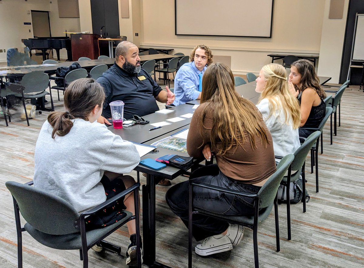 So pleased to welcome Reg. Assoc. Director of Admission Luis Portillo and <a href="/URAdmissions/">Rochester Admissions</a> for a visit today! #Explore #ThinkBroadly #GoYellowjackets