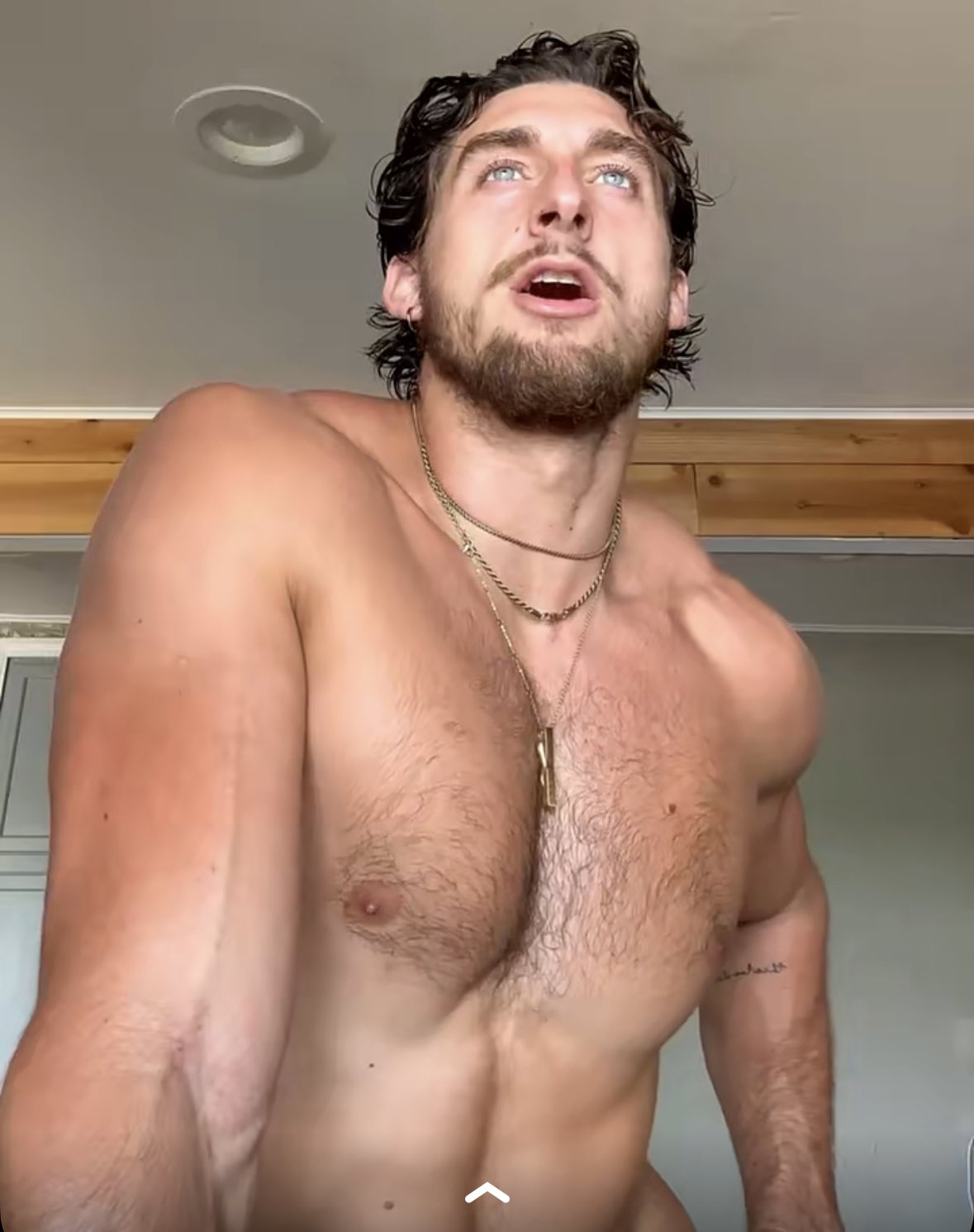 MaleCelebThirst on X: Too Turnt Tony 🤤 t.cowJB9wkSA4k  X