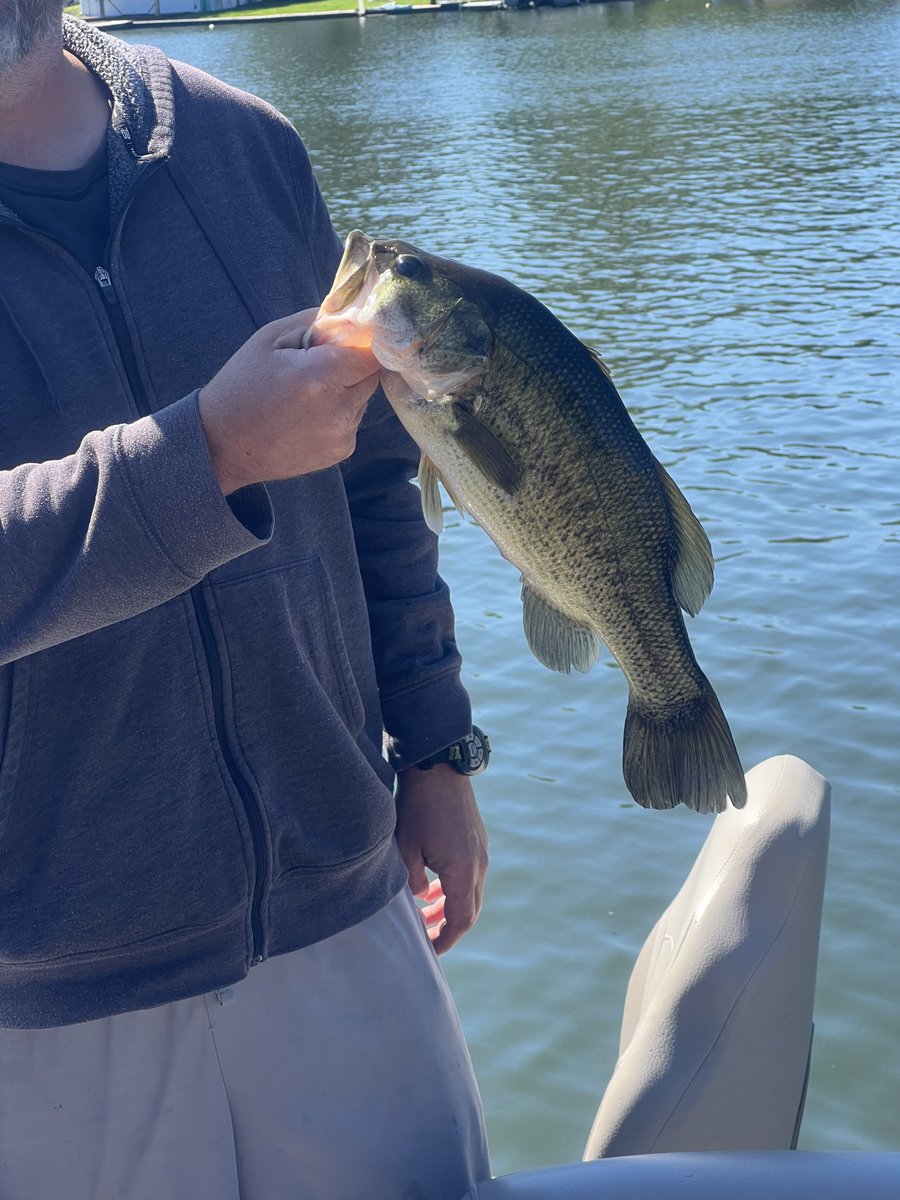 Allentown1711's tweet photo. Lil Bro  #slaying 🎣 #LimeLake https://t.co/U0fnR5UVSw