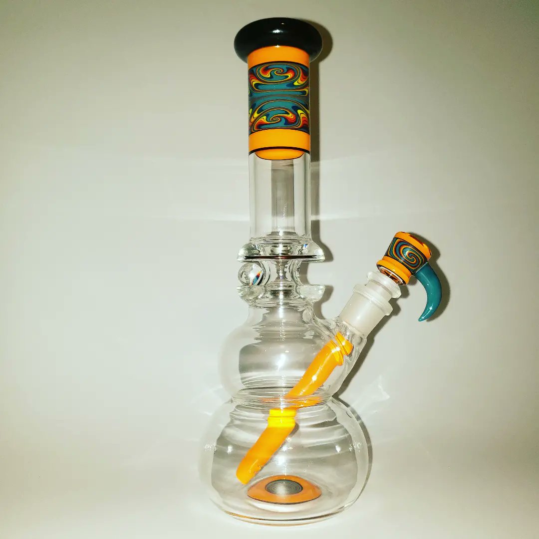 castaglass's tweet photo. Collab with spun chun!!! He's been on the torch since 1997!!!!! Having a show in Colorado tomorrow night. Peep his page for details!! Thanks!!
#glassoftwitter #headyglass #glassart #pipeart #functionalglass https://t.co/2FKK5nUHIN