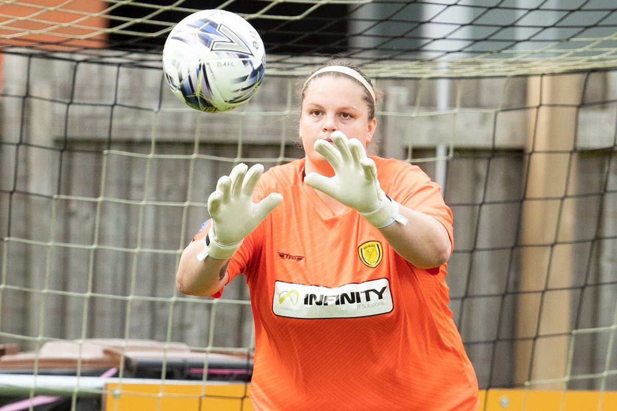 BAFCWomen's tweet photo. SHE’S BACK!! 💛🖤 

We’re delighted to announce the return of former goalkeeper Alice Langstone.

Alice made plenty of appearances for the Brewers previously, and has now re-joined the club. 

#BAFC https://t.co/mWORprCZgU