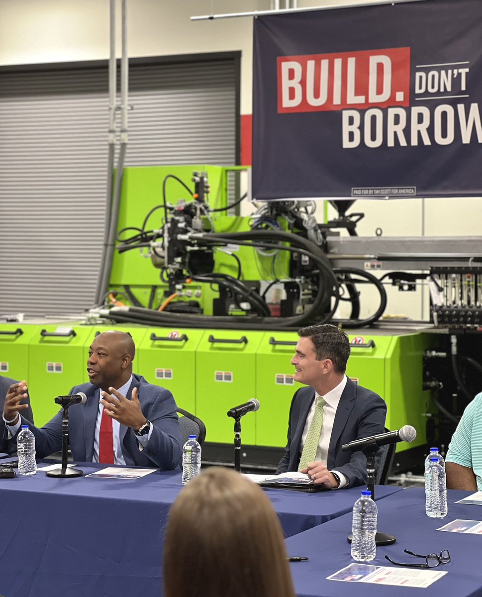 votetimscott's tweet photo. I was in the Upstate today to share my new plan to grow our economy: Build. Don’t Borrow.
I met with small business owners and industry leaders, and heard how Bidenomics and its rampant inflation impact them on a daily basis.
We must end Biden’s failed economic agenda. https://t.co/aHbNrzUG06