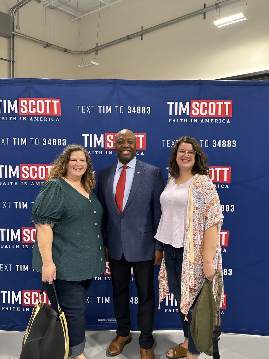 votetimscott's tweet photo. I was in the Upstate today to share my new plan to grow our economy: Build. Don’t Borrow.
I met with small business owners and industry leaders, and heard how Bidenomics and its rampant inflation impact them on a daily basis.
We must end Biden’s failed economic agenda. https://t.co/aHbNrzUG06