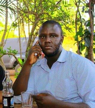 MamaPishori's tweet photo. A man grabbed my ass jana ( I slapped him on the face in self defense) and when I caused a scene he got in his car and drove away. Have turned embu upside down since morning trying to find him and apparently he's a well known business man in embu. https://t.co/sp4YmQOvvE