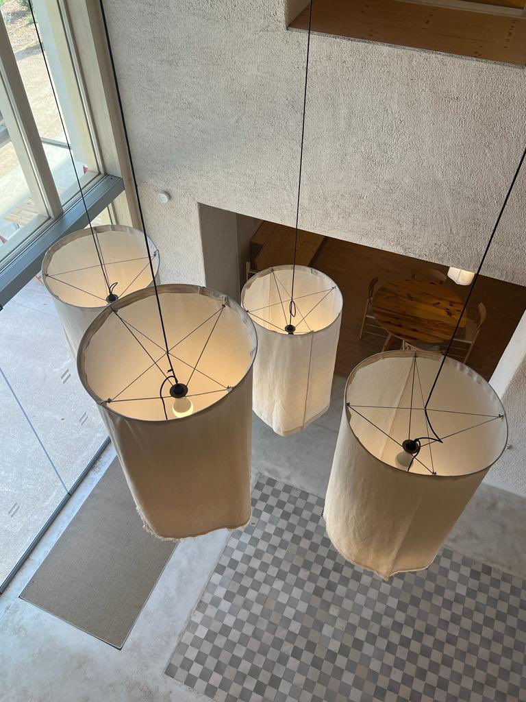 COAIBALEARS's tweet photo. La Casa Esment @esmentcomunidad obtingué una menció especial en els Premis d'Arquitectura Mallorca 2023, celebrats el passat 6 de juliol.
Avui l’hem visitat de la mà dels arquitectes, Alfons Romero i Marc Alabern que projectaren la reforma. https://t.co/IJr3K2J23P