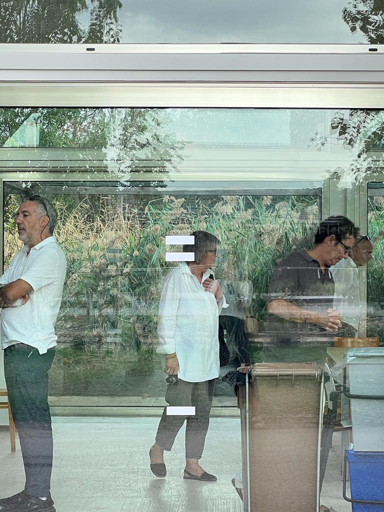 COAIBALEARS's tweet photo. La Casa Esment @esmentcomunidad obtingué una menció especial en els Premis d'Arquitectura Mallorca 2023, celebrats el passat 6 de juliol.
Avui l’hem visitat de la mà dels arquitectes, Alfons Romero i Marc Alabern que projectaren la reforma. https://t.co/IJr3K2J23P