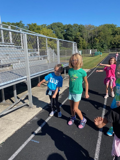 The Kinzer Crew tweet media