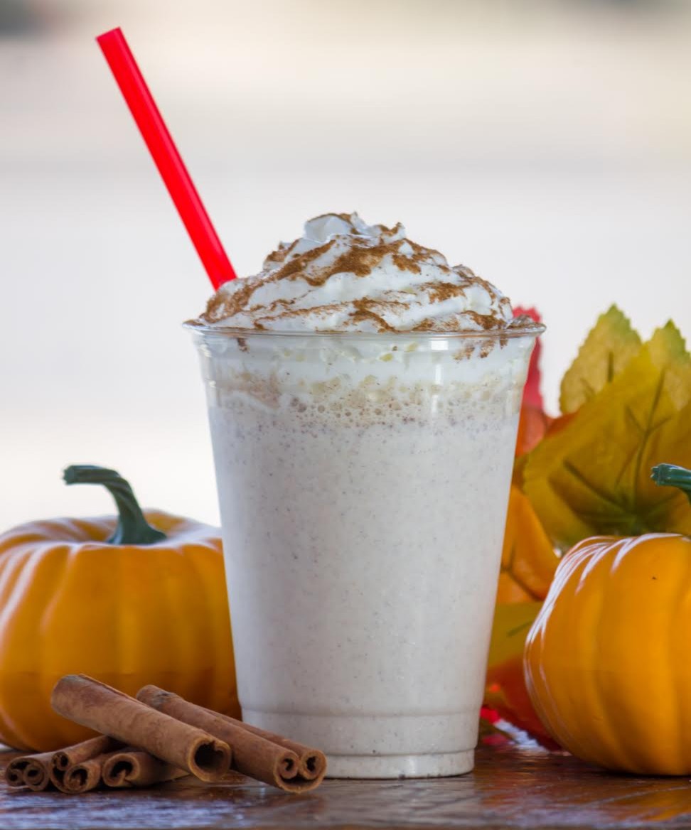 GrazeTucson's tweet photo. Tried our popular Pumpkin Spice shake? All-natural premium ice cream, the seasonal flavor you crave—it's the perfect way to get into the season. Better hurry! This shake is available for a limited time only. 🍁 https://t.co/98V48TEPkl